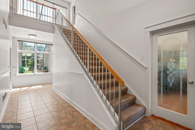23 DEERFIELD RD, Lancaster, PA 17603