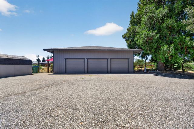2231 Greenhorn Trl, Cool, CA 95614