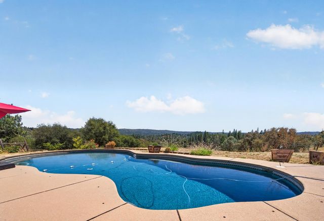 2231 Greenhorn Trl, Cool, CA 95614