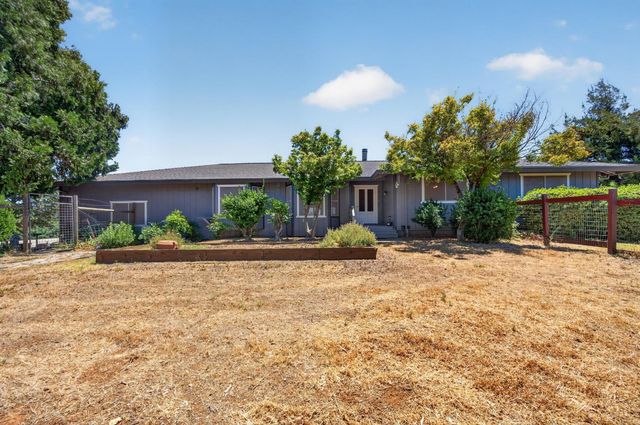 2231 Greenhorn Trl, Cool, CA 95614