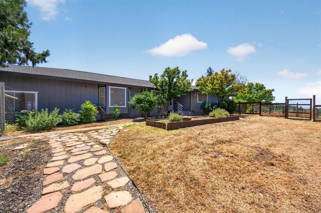 2231 Greenhorn Trl, Cool, CA 95614