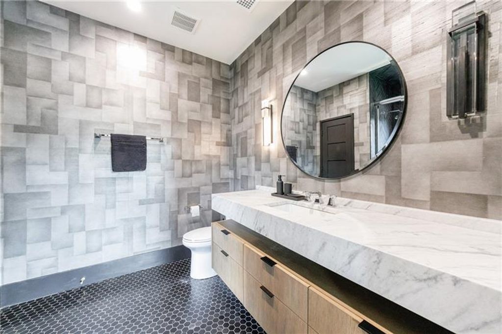 Image 45 of property listing at 14200 Hopewell Road, Milton, GA 30004