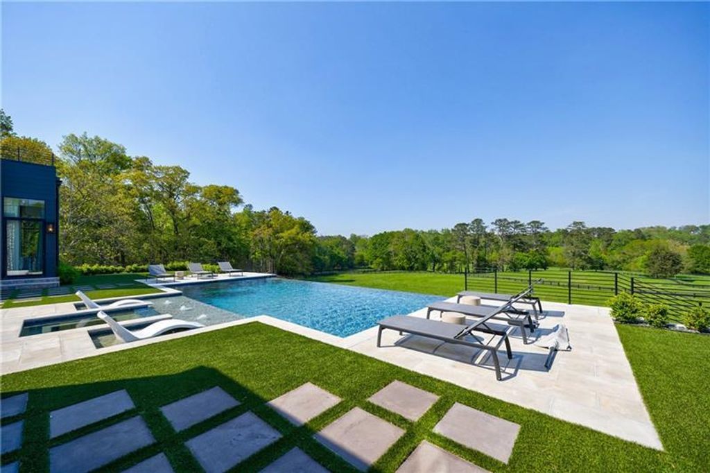 Image 70 of property listing at 14200 Hopewell Road, Milton, GA 30004