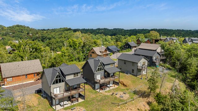 2109 Eagle Feather Drive, Sevierville, TN 37876