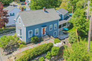 27 Maverick St, Marblehead, MA 01945