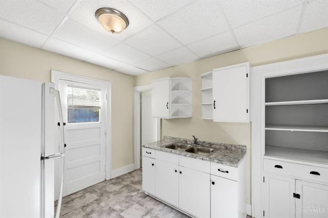 1406 Beech Avenue, Cincinnati, OH 45205
