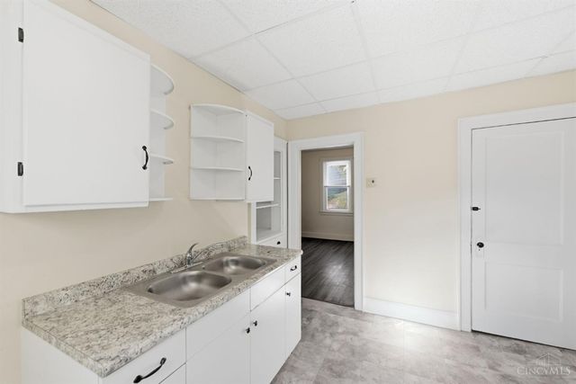 1406 Beech Avenue, Cincinnati, OH 45205