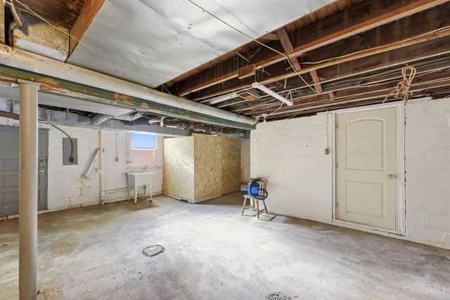 1406 Beech Avenue, Cincinnati, OH 45205