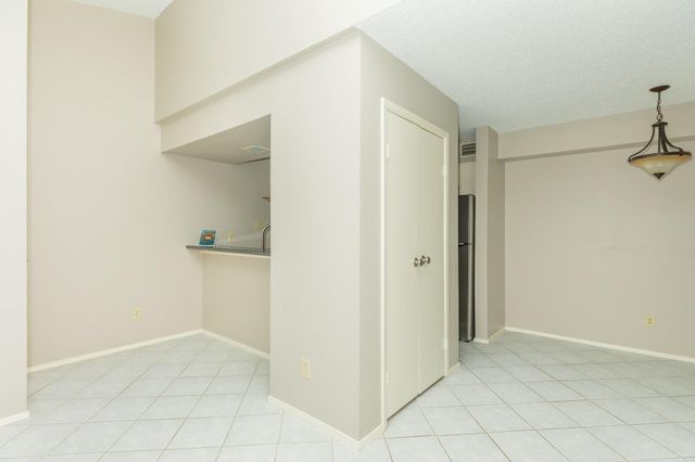 7128 N Holiday Drive, Galveston, TX 77550