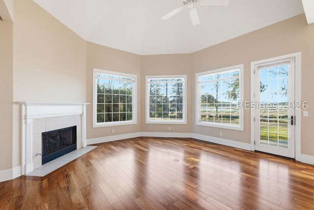 5 Wisteria Ln, Bluffton, SC 29909