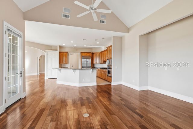 5 Wisteria Ln, Bluffton, SC 29909