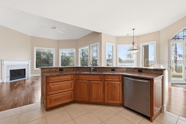 5 Wisteria Ln, Bluffton, SC 29909