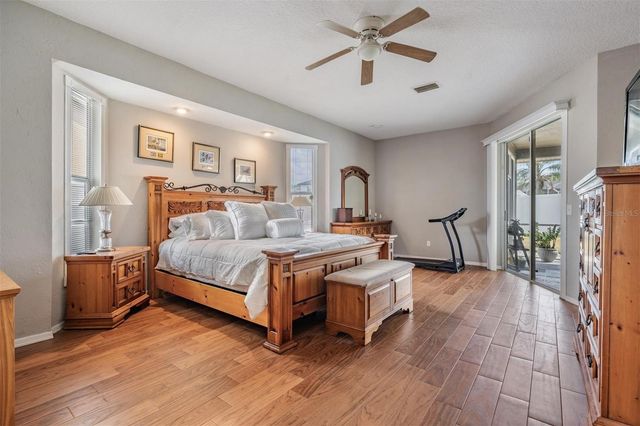 22848 STERLING MANOR LOOP, Lutz, FL 33549