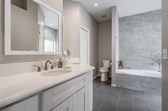 22848 STERLING MANOR LOOP, Lutz, FL 33549