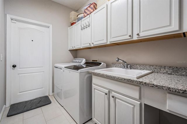 22848 STERLING MANOR LOOP, Lutz, FL 33549