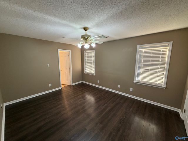 2154 Westbury Court Sw, Decatur, AL 35603