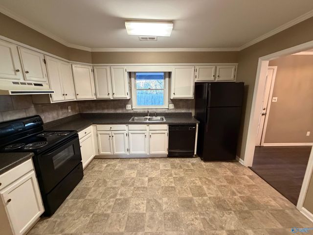 2154 Westbury Court Sw, Decatur, AL 35603