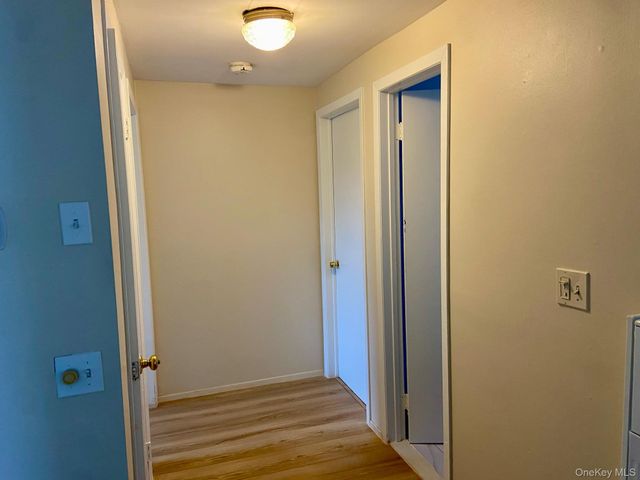 11 April Lane, Hicksville, NY 11801