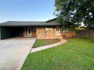 211 WYNETH DRIVE, Wichita Falls, TX 76306