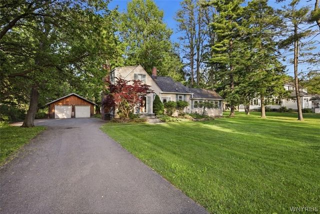 4695 Harris Hill Road, Clarence, NY 14221