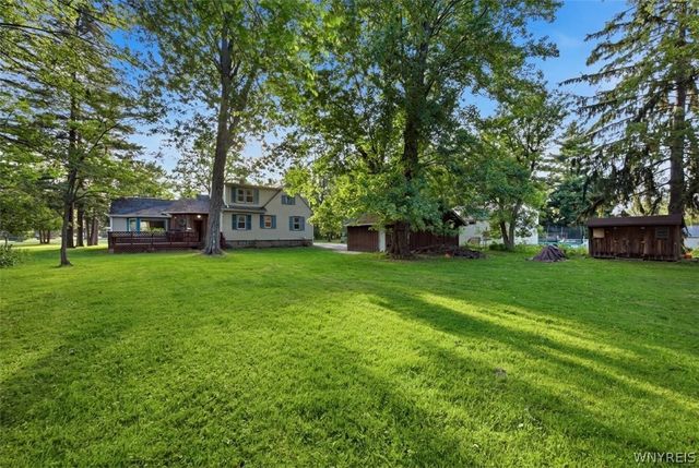 4695 Harris Hill Road, Clarence, NY 14221