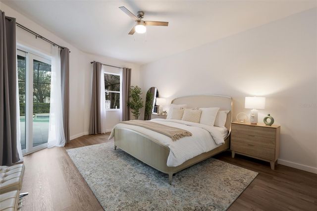 8009 ROYAL BIRKDALE CIRCLE, Lakewood Ranch, FL 34202