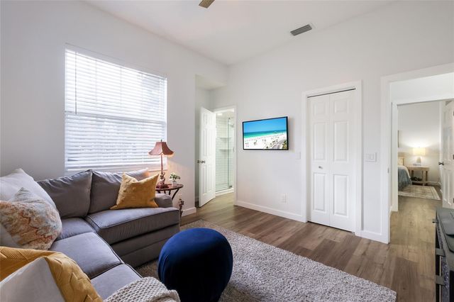 8009 ROYAL BIRKDALE CIRCLE, Lakewood Ranch, FL 34202