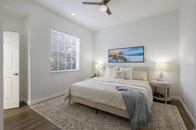 8009 ROYAL BIRKDALE CIRCLE, Lakewood Ranch, FL 34202