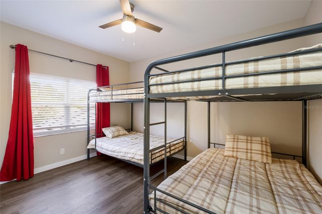 8009 ROYAL BIRKDALE CIRCLE, Lakewood Ranch, FL 34202