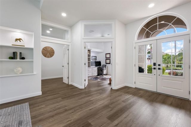 8009 ROYAL BIRKDALE CIRCLE, Lakewood Ranch, FL 34202