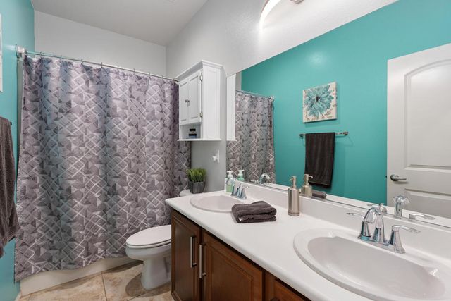 73824 Da Vinci Court, Palm Desert, CA 92211