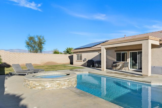 73824 Da Vinci Court, Palm Desert, CA 92211