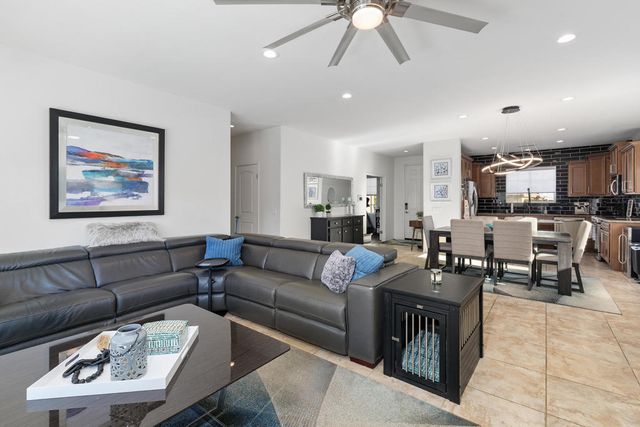 73824 Da Vinci Court, Palm Desert, CA 92211