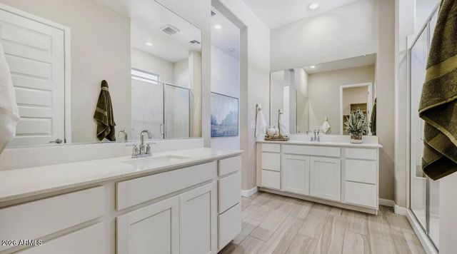 3327 E AGLIO Avenue, San Tan Valley, AZ 85143