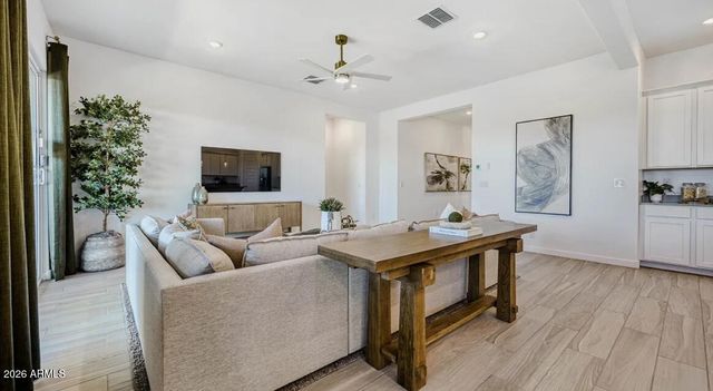 3327 E AGLIO Avenue, San Tan Valley, AZ 85143