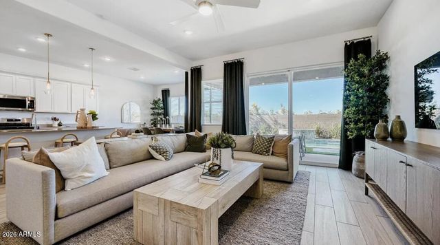 3327 E AGLIO Avenue, San Tan Valley, AZ 85143