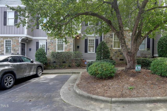 814 Cotton Exchange Court, Raleigh, NC 27608