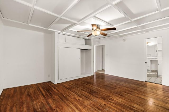2202 W Main Street, Houston, TX 77098