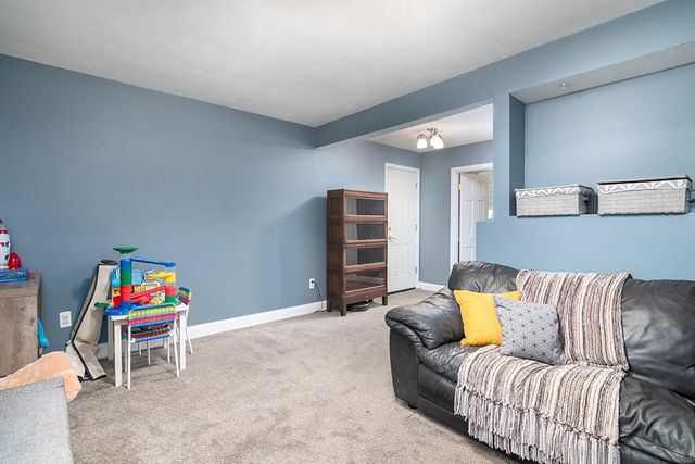 26 High Street, North Kingstown, RI 02852
