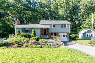 26 High Street, North Kingstown, RI 02852
