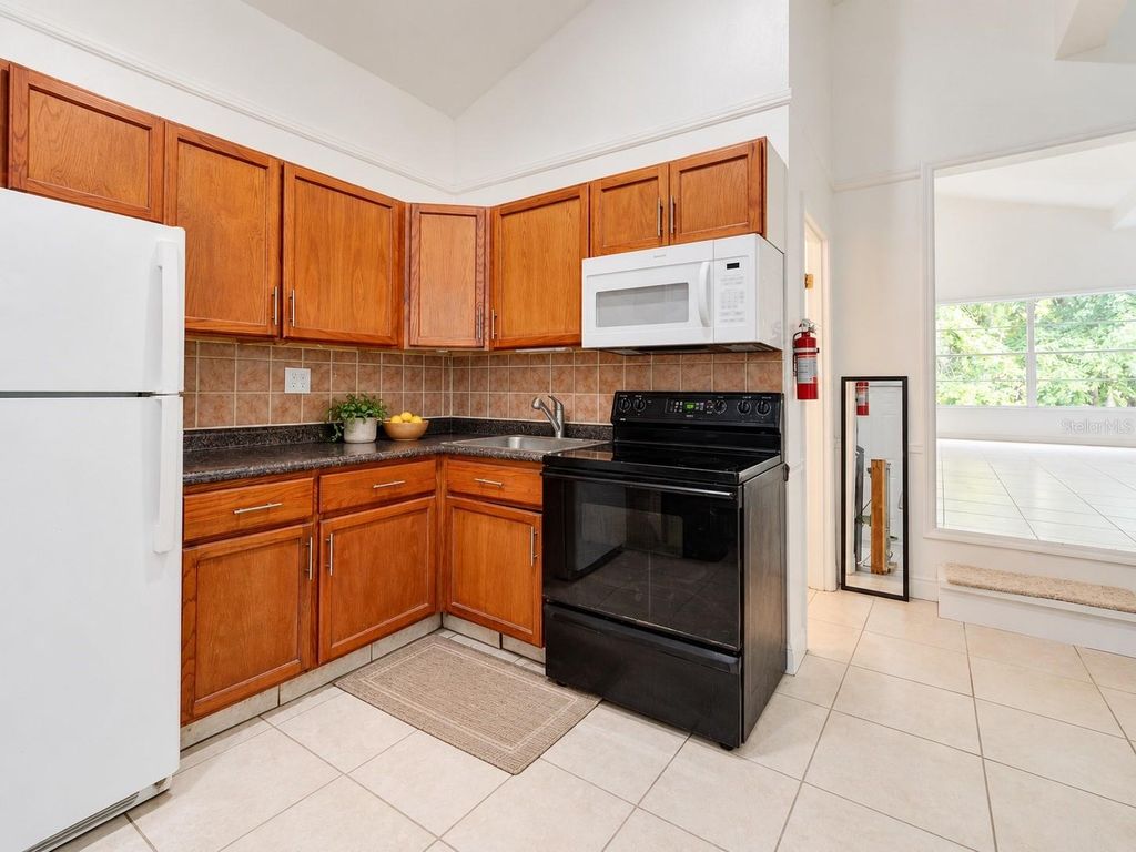 Image 25 of property listing at 1800 JAMES STREET, New Smyrna Beach, FL 32168