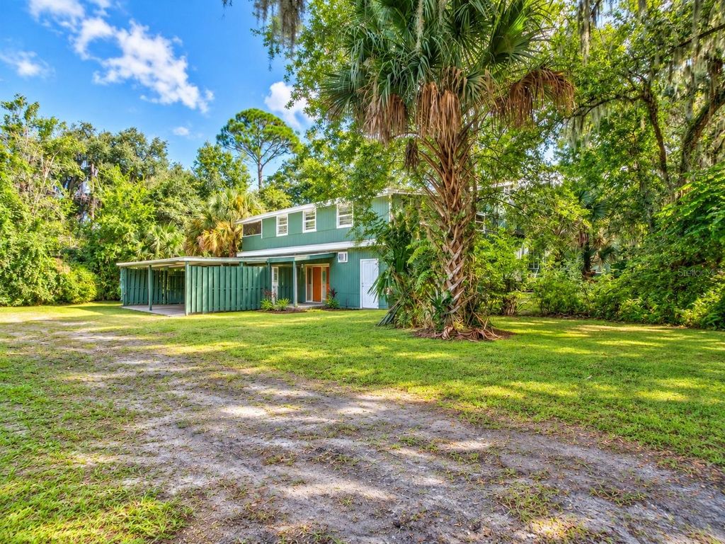 Image 37 of property listing at 1800 JAMES STREET, New Smyrna Beach, FL 32168