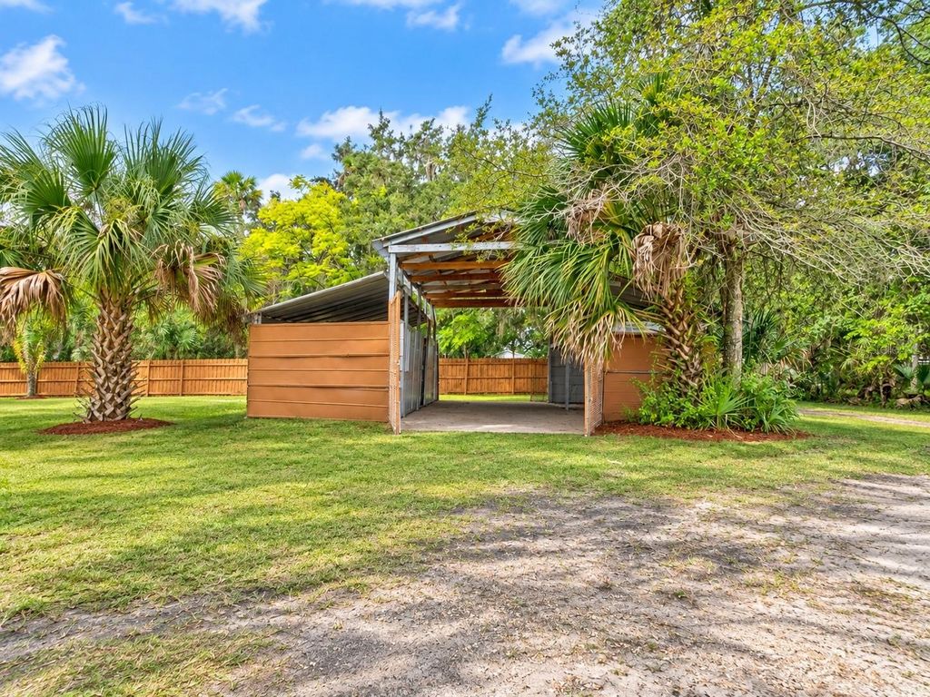 Image 5 of property listing at 1800 JAMES STREET, New Smyrna Beach, FL 32168
