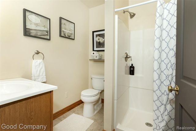 7526 Summer Breeze Trail, Howell, MI 48843