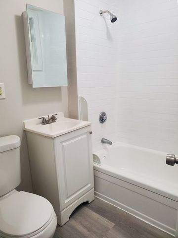 182 Walnut Ave 2, Boston, MA 02119