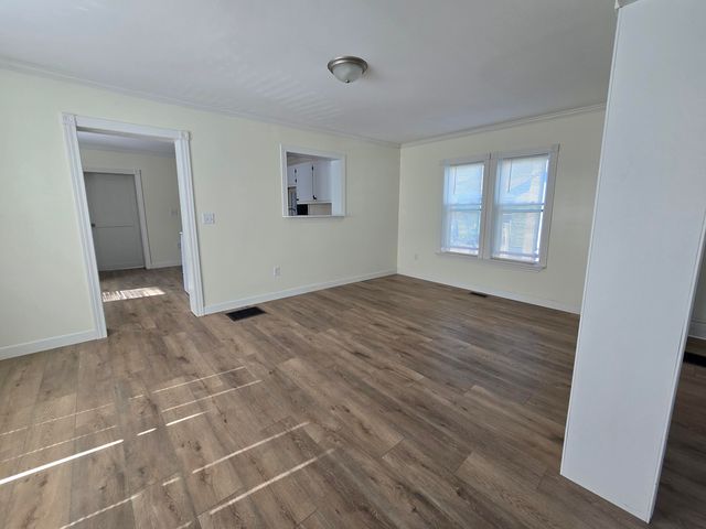 64 Union Street, Hillsdale City, MI 49242