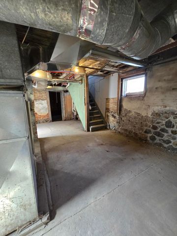 64 Union Street, Hillsdale City, MI 49242