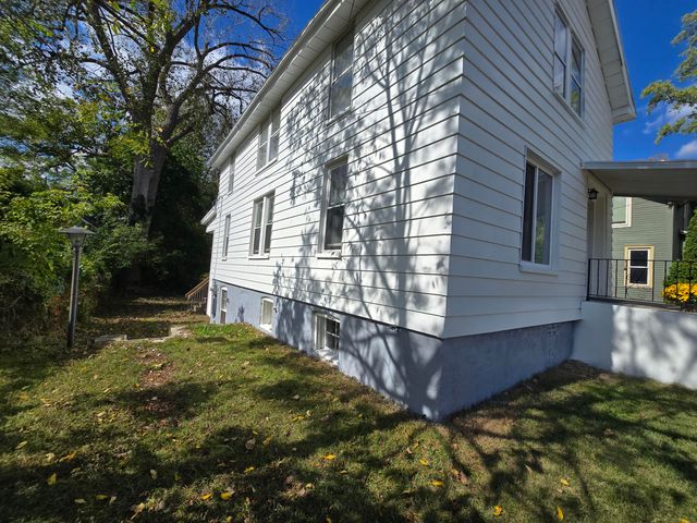 64 Union Street, Hillsdale City, MI 49242