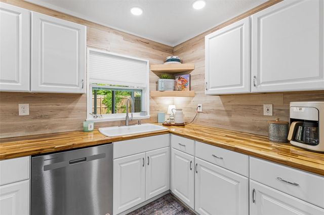 309 3RD STREET, Merritt Island, FL 32953