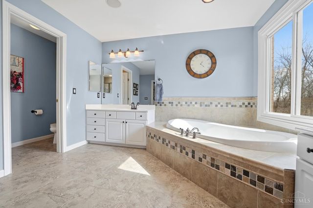 6803 E Haven Court, Deerfield Twp., OH 45040